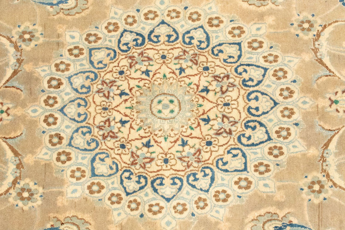 Dywan perski - Nain - Królewski - 236 x 140 cm - wielokolorowy