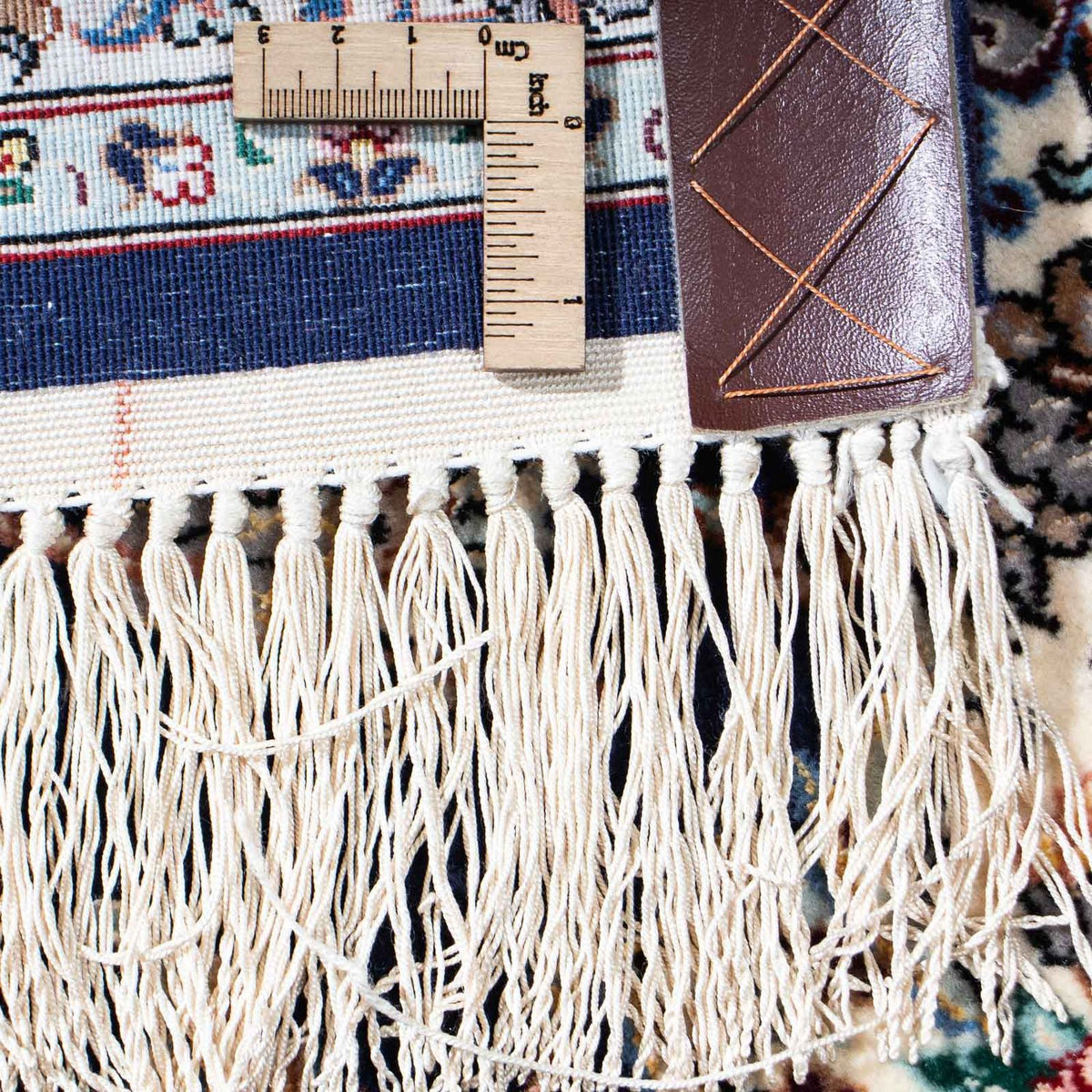 Dywan perski - Isfahan - Premium - 200 x 130 cm - ciemnoniebieski