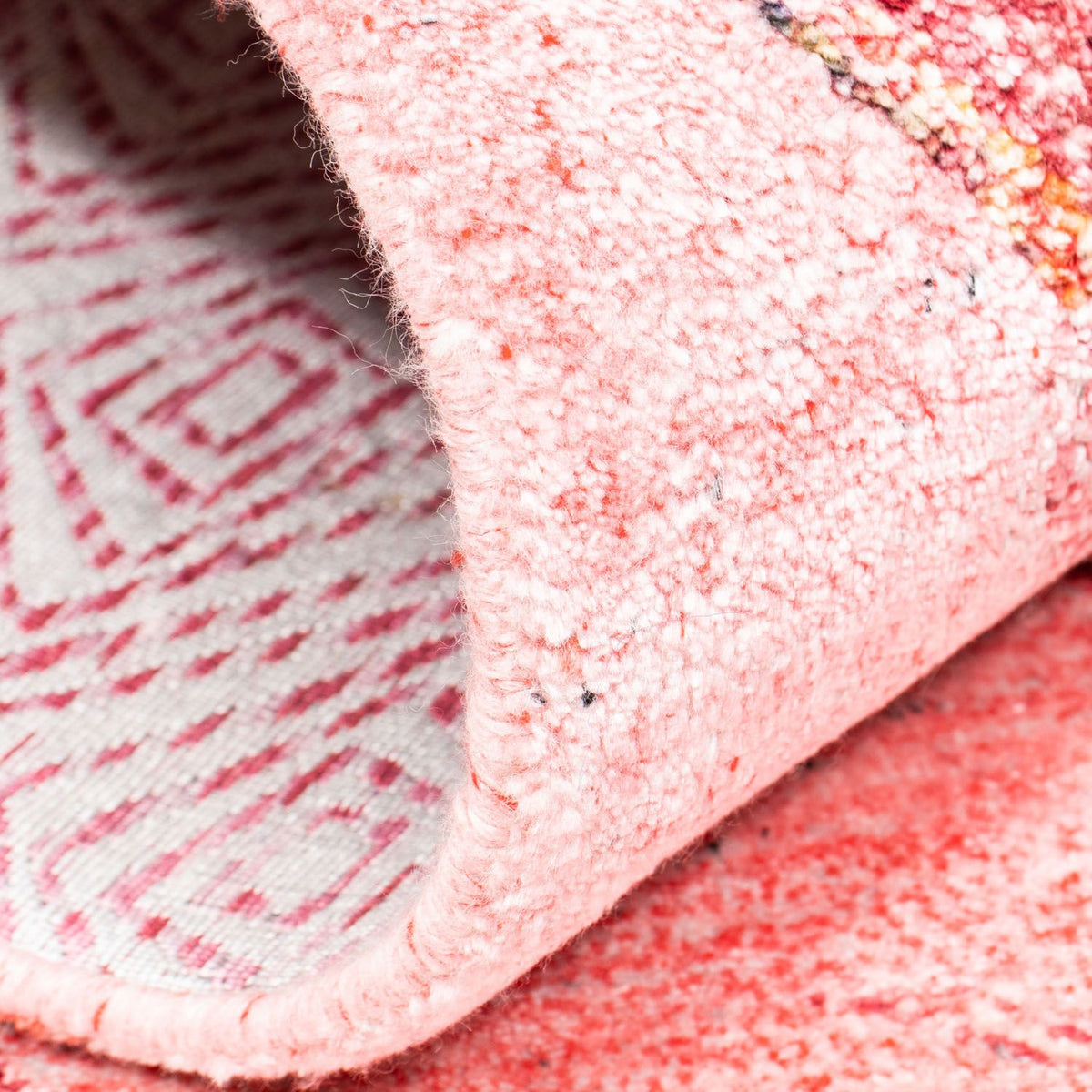 Designerski dywan - 200 x 140 cm - różowy