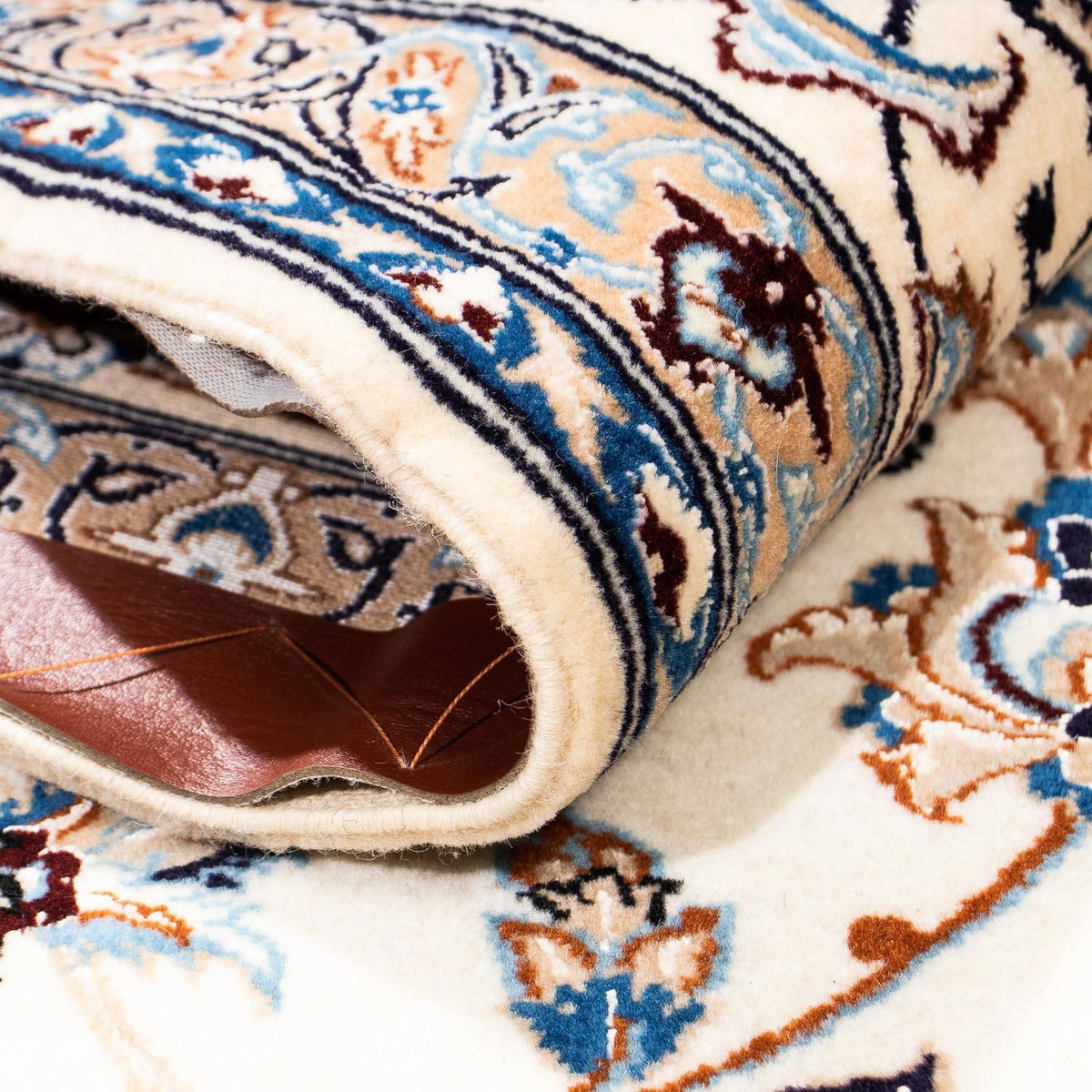 Dywan perski - Nain - Królewski - 263 x 176 cm - beżowy