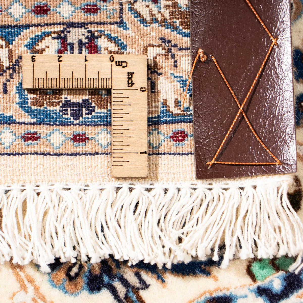 Dywan perski - Nain - Królewski - 240 x 151 cm - beżowy