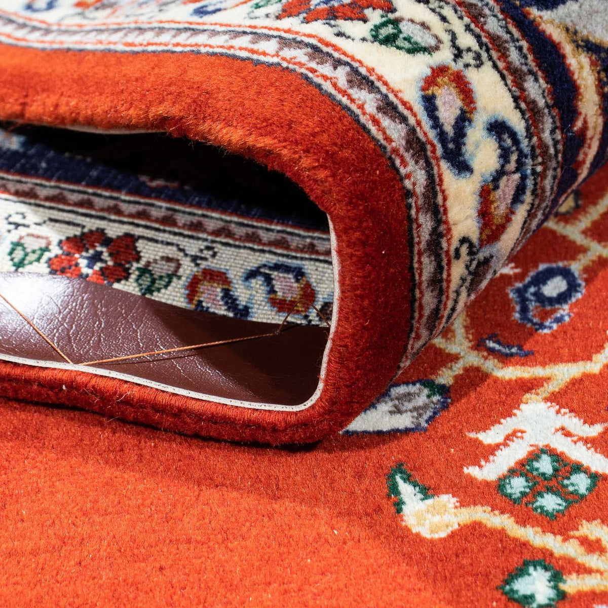 Dywan perski - Ghom - 243 x 179 cm - ciemna czerwień