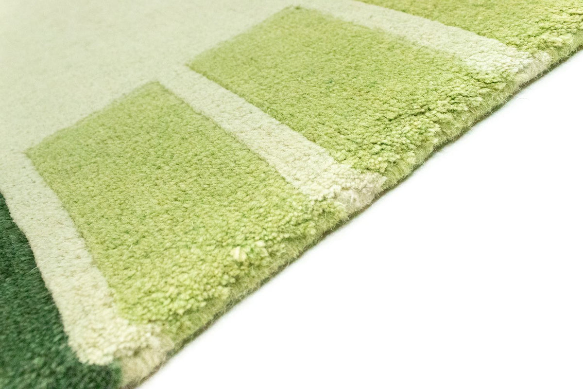 Dywan z Nepalu - 180 x 120 cm - jasnozielony